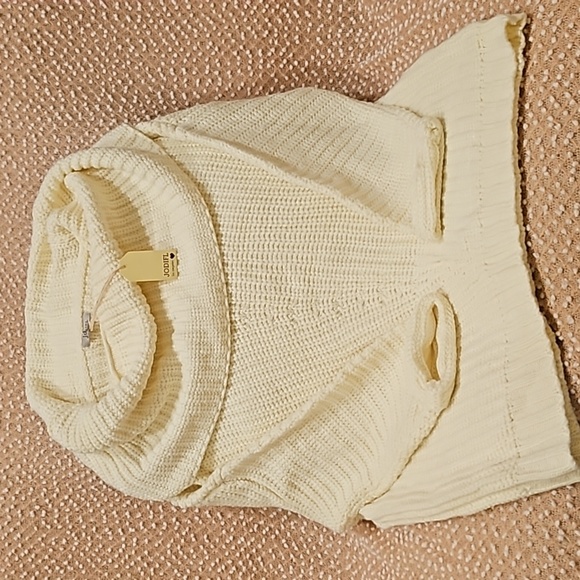 Jodifl Sweater - Picture 1 of 14